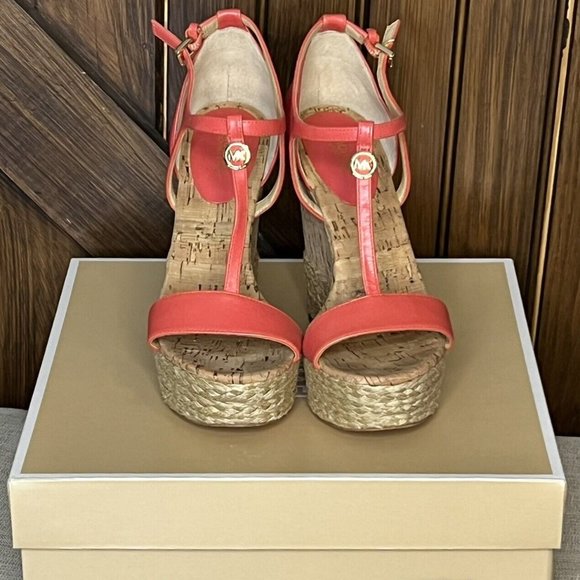 Michael Kors Watermelon Leather Kerri Espadrille Wedges~ Size 7~ GORGEOUS! - Picture 1 of 9
